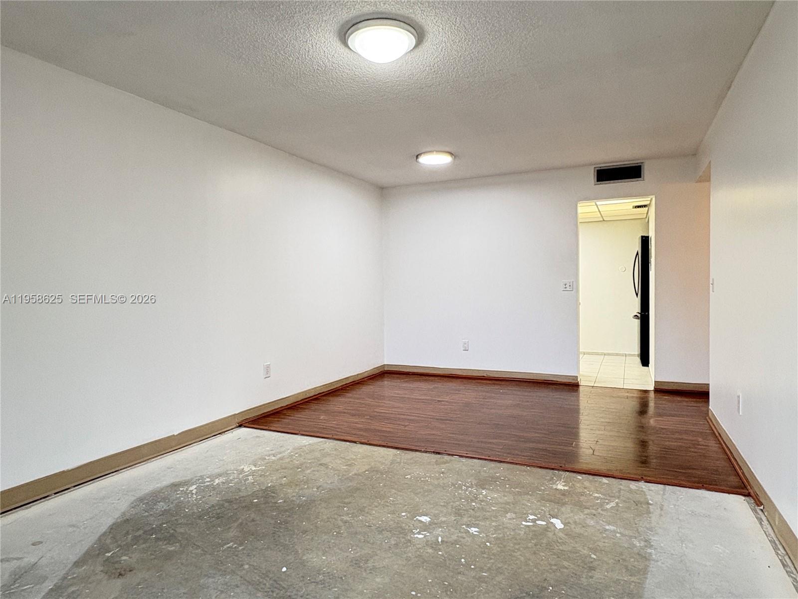 7777 SW 86th St #F1-210 Miami, FL 33143