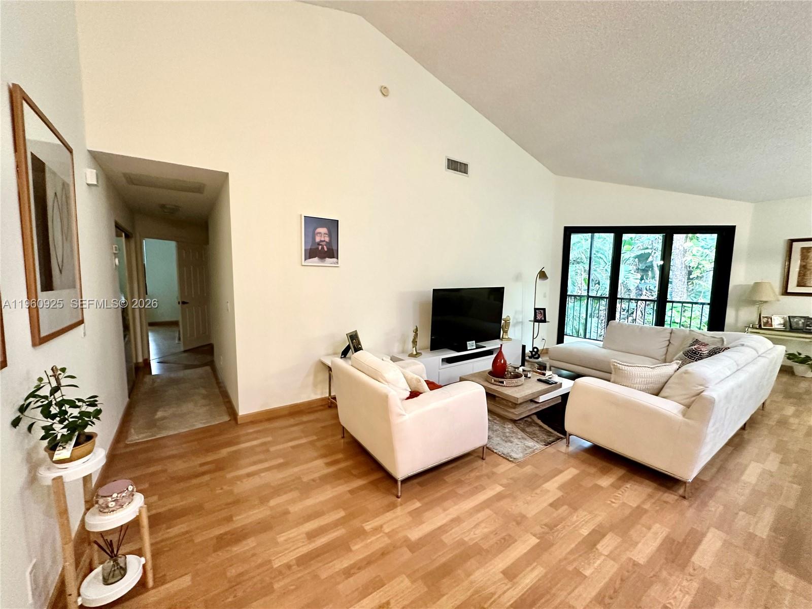 5790 Coach House Cir #E Boca Raton, FL 33486