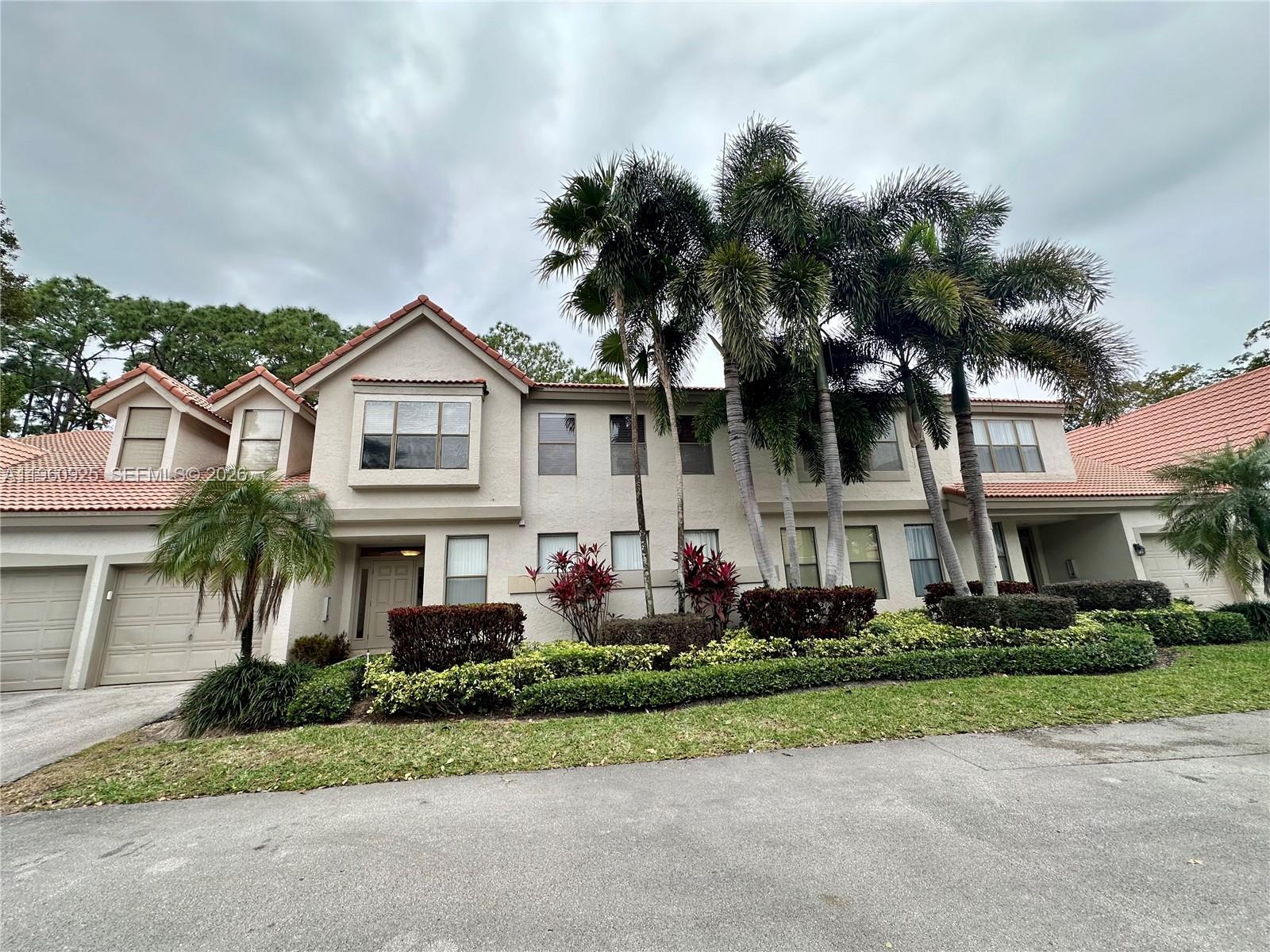 5790 Coach House Cir #E Boca Raton, FL 33486