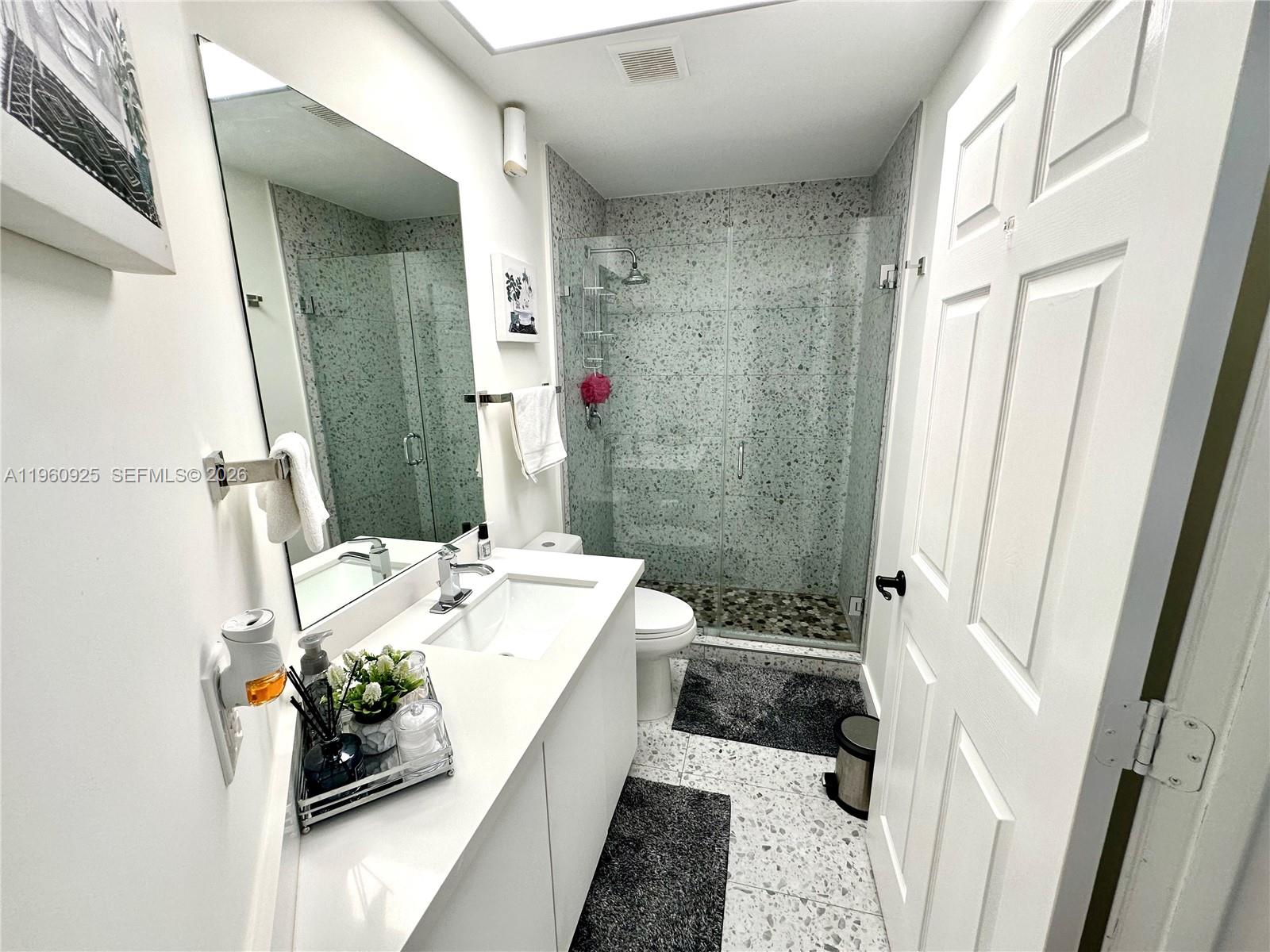 5790 Coach House Cir #E Boca Raton, FL 33486