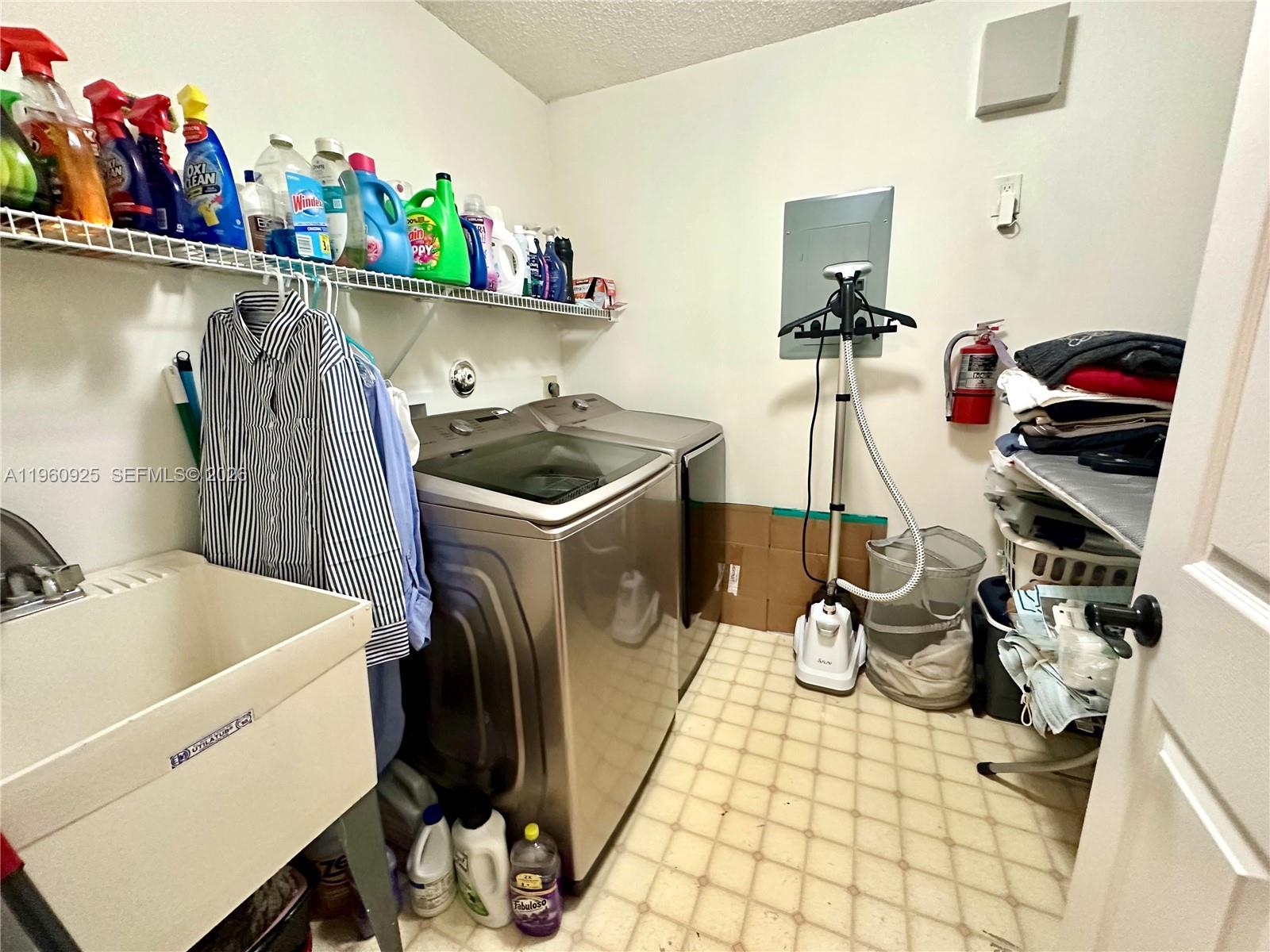 5790 Coach House Cir #E Boca Raton, FL 33486