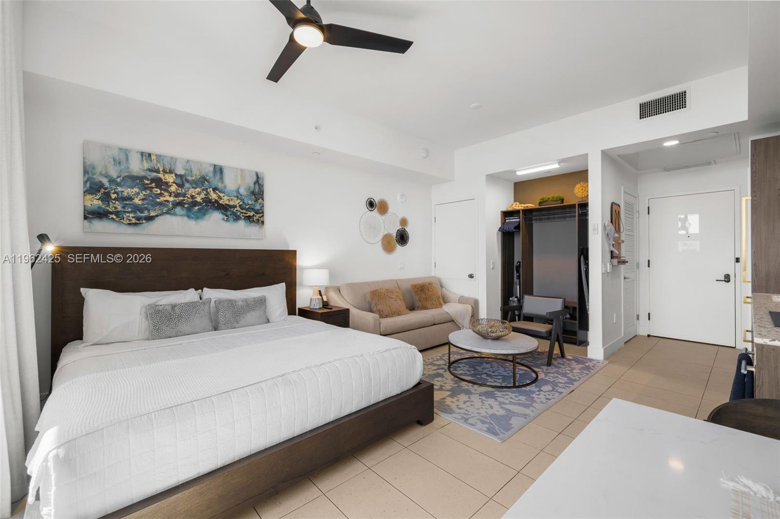 image Gale Miami Hotel & Residences3