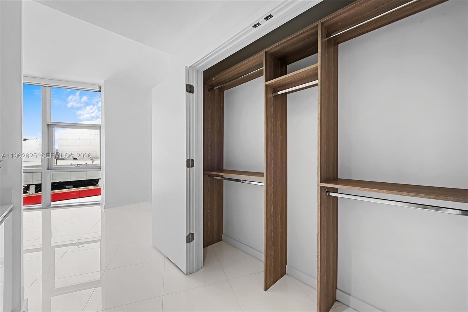 image Paramount Miami Worldcenter10