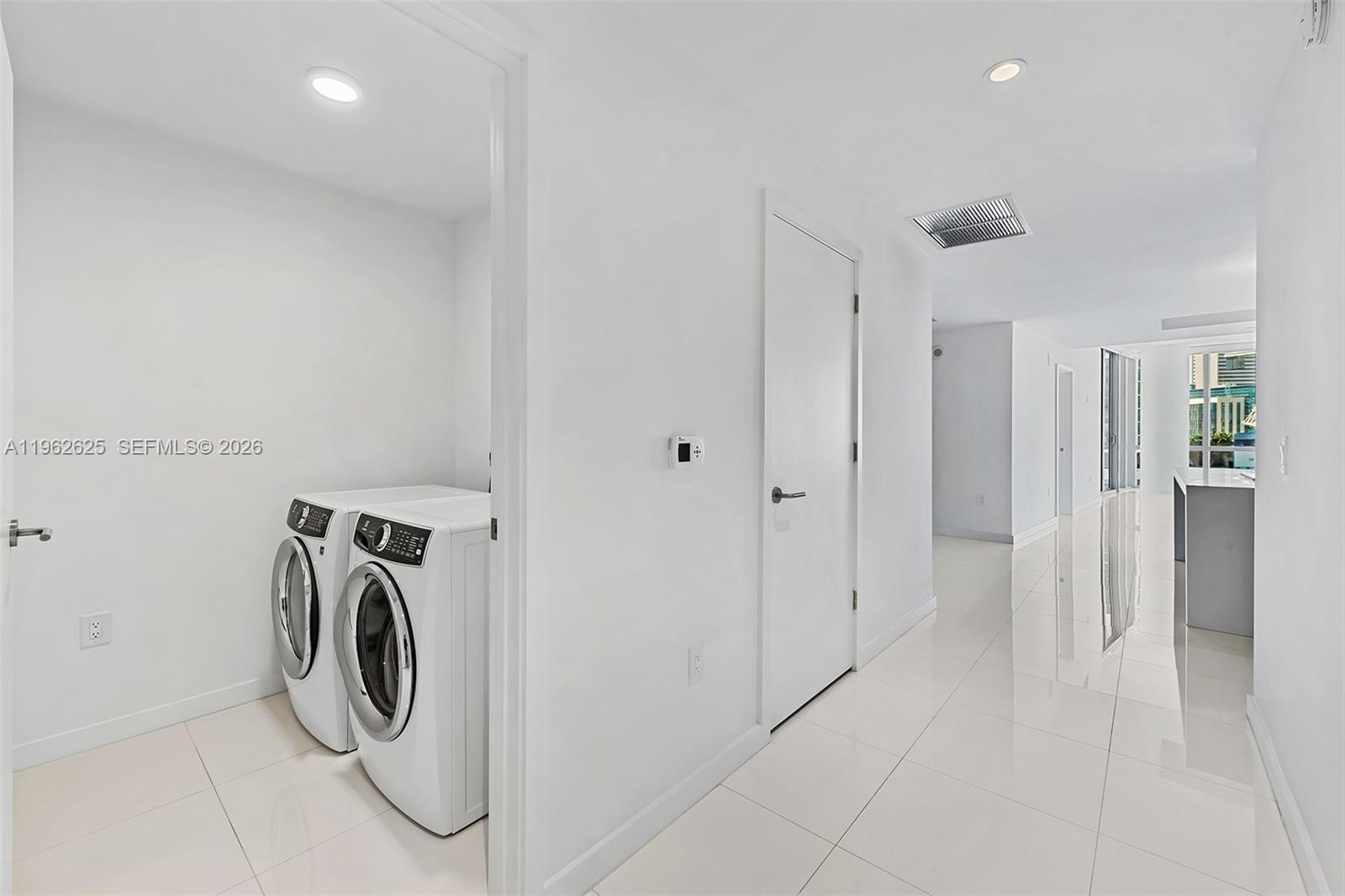 image Paramount Miami Worldcenter21