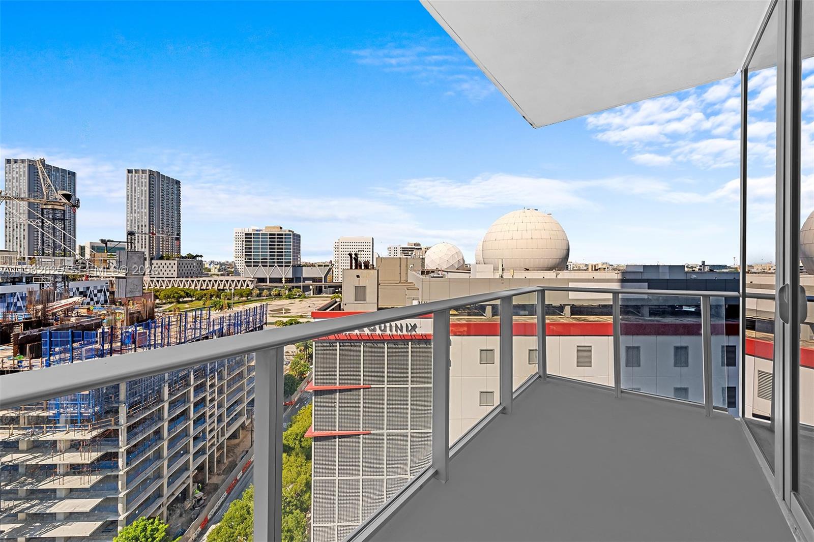 image Paramount Miami Worldcenter25