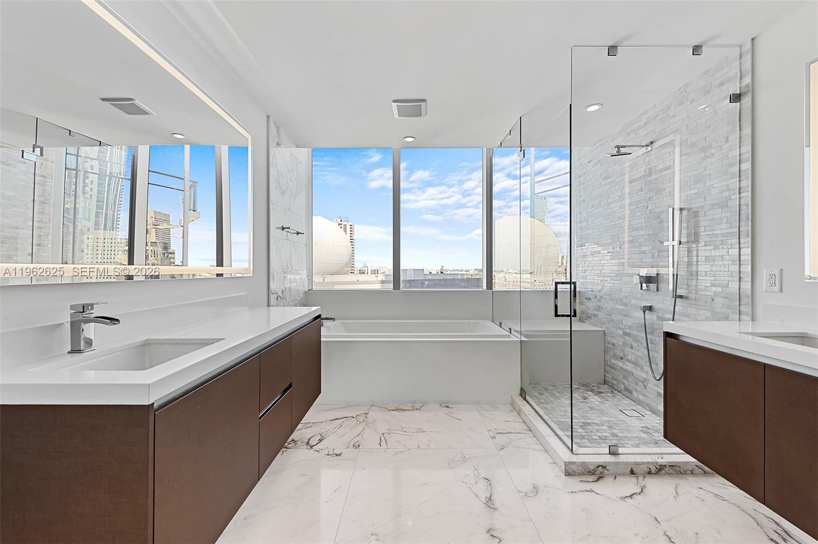 image Paramount Miami Worldcenter28