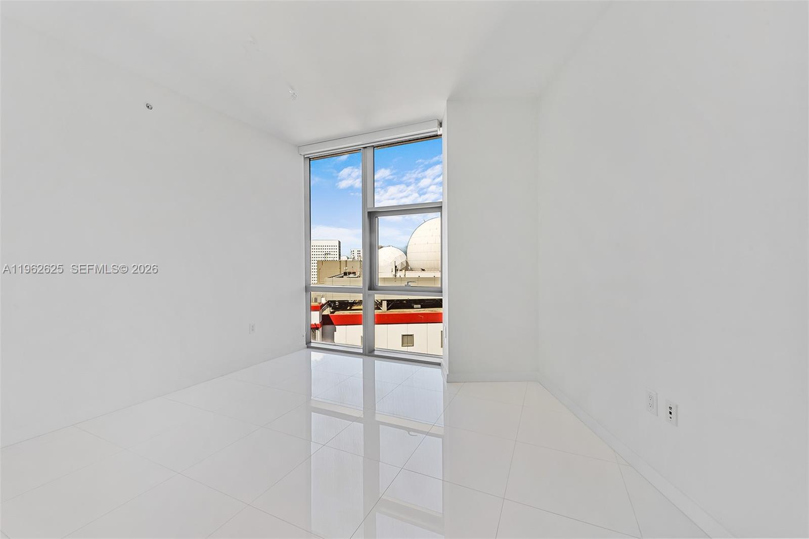 image Paramount Miami Worldcenter8