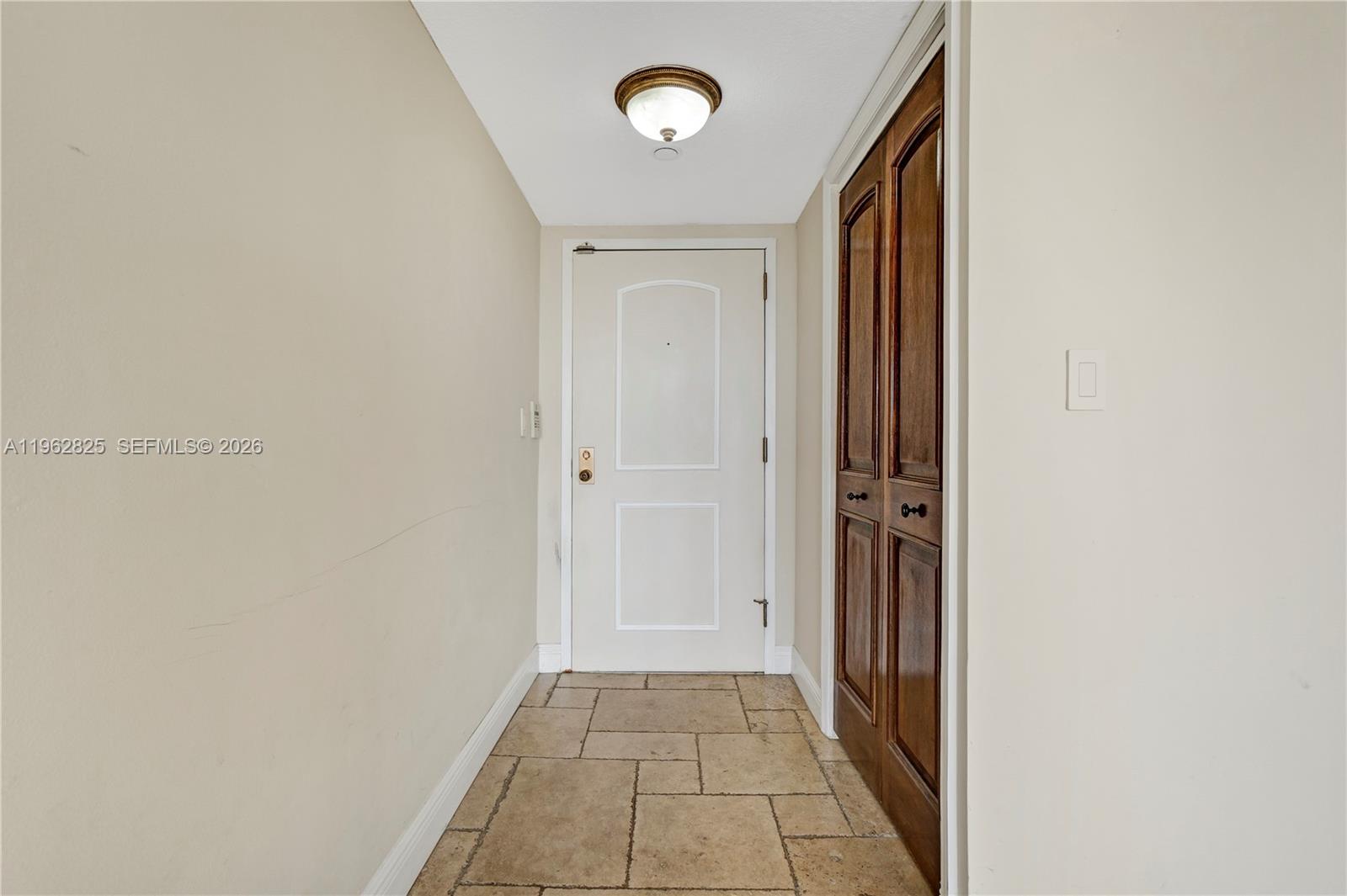 1000 Quayside Ter #706 Miami, FL 33138