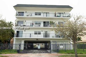1960 Marseille Dr #305 Miami Beach, FL 33141
