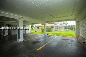 1960 Marseille Dr #305 Miami Beach, FL 33141