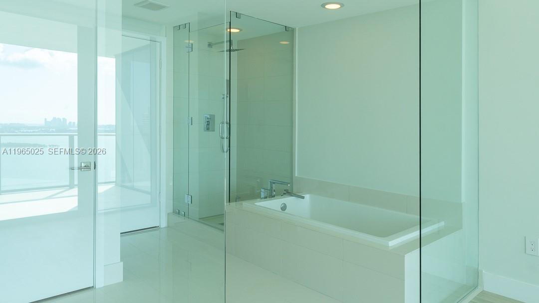 image Paraiso Bay Condo9