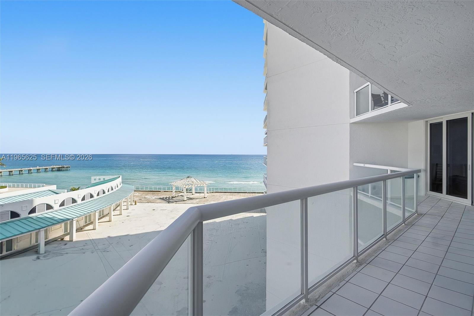 16425 Collins Ave #714 Sunny Isles Beach, FL 33160