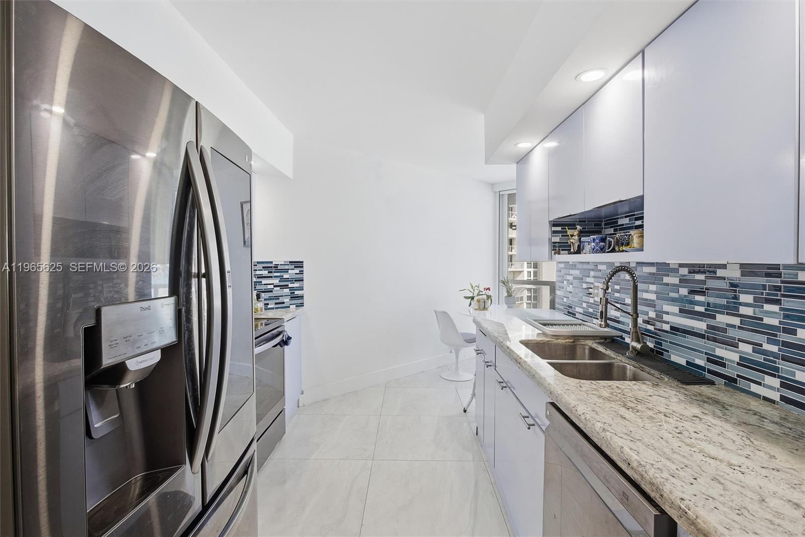 16425 Collins Ave #714 Sunny Isles Beach, FL 33160