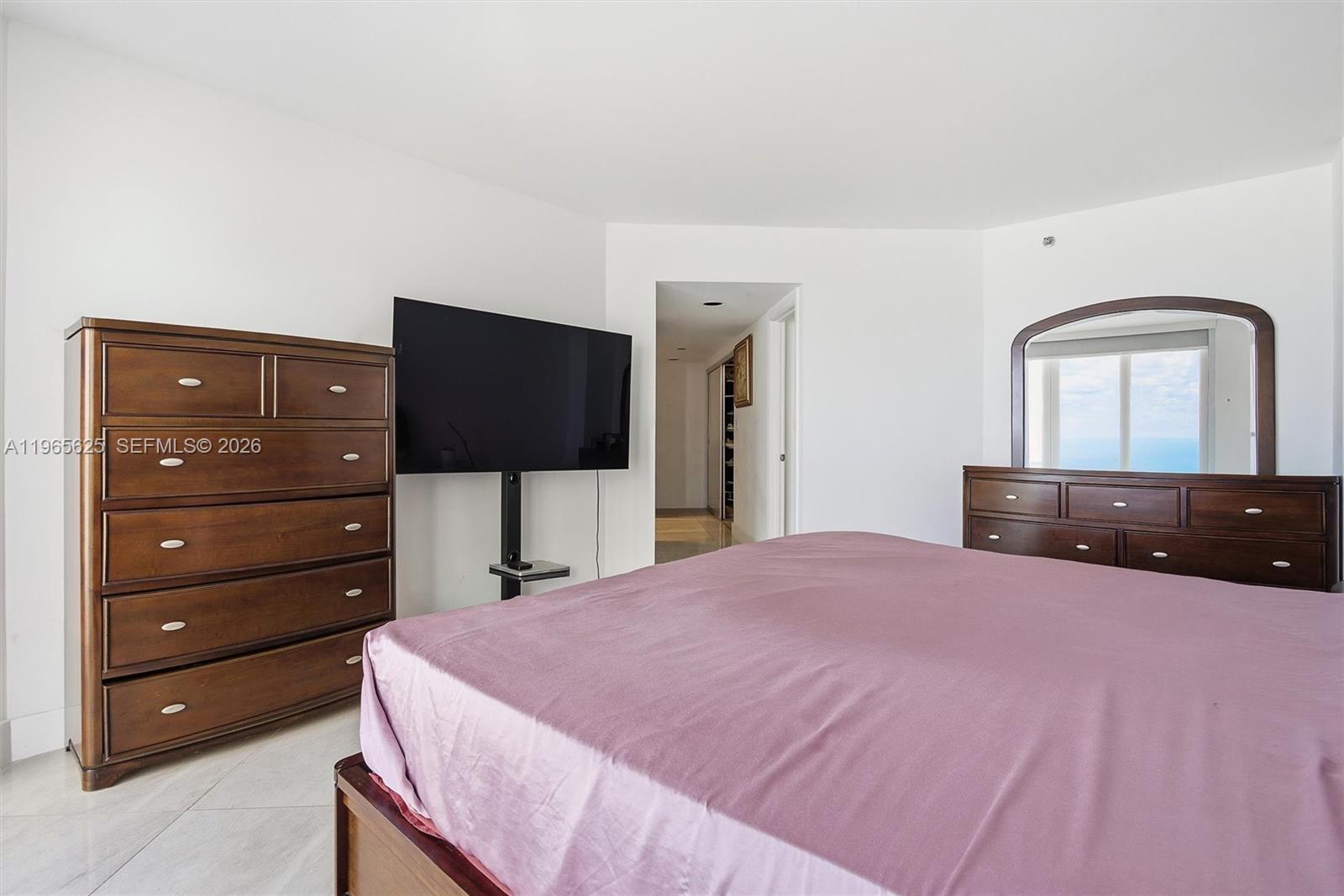 16425 Collins Ave #714 Sunny Isles Beach, FL 33160