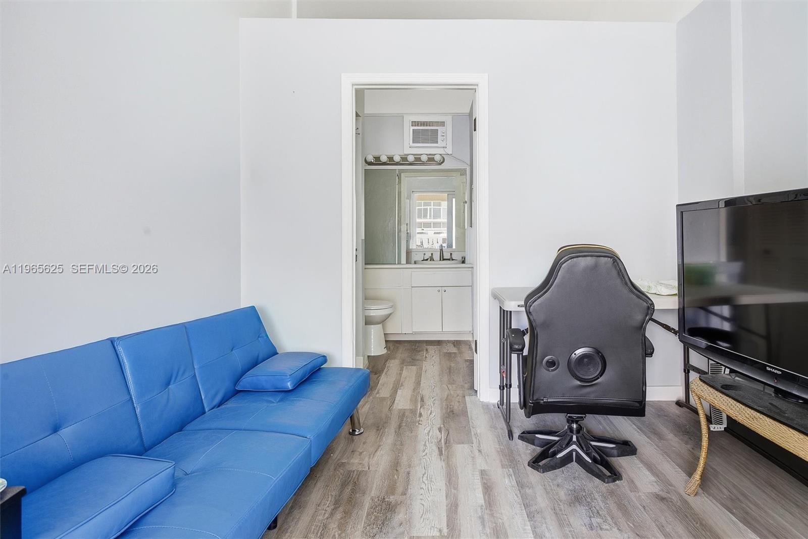 16425 Collins Ave #714 Sunny Isles Beach, FL 33160