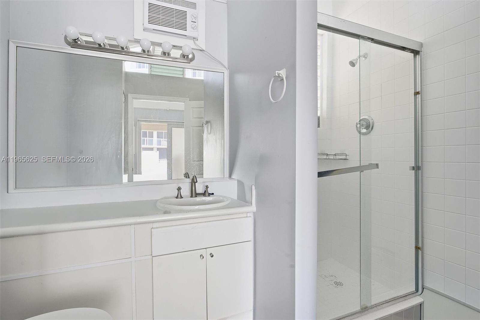 16425 Collins Ave #714 Sunny Isles Beach, FL 33160