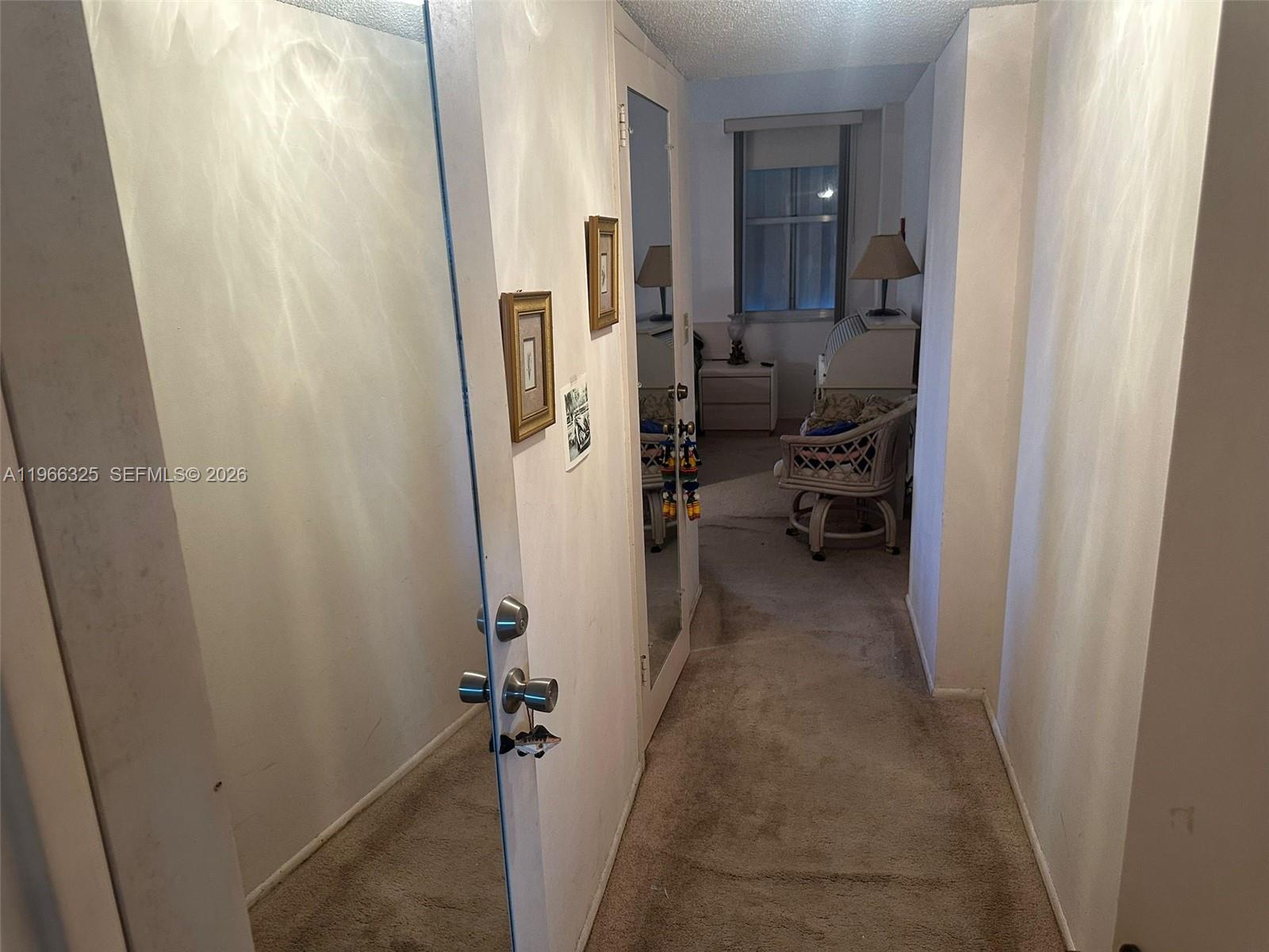 6039 Collins Ave #1517 Miami Beach, FL 33140