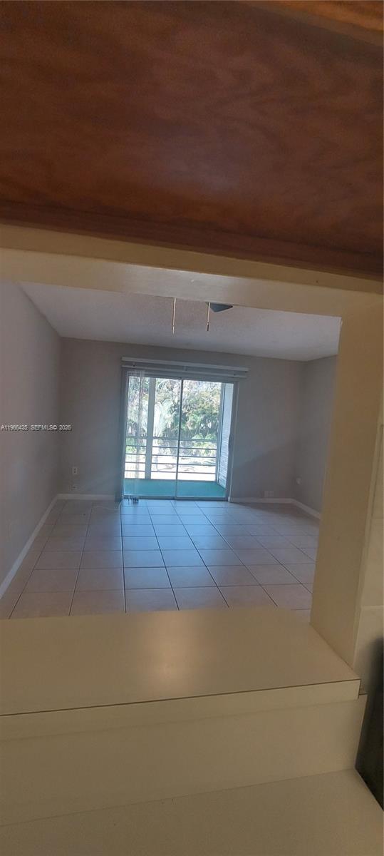 4334 NW 9th Ave #9-2G Deerfield Beach, FL 33064