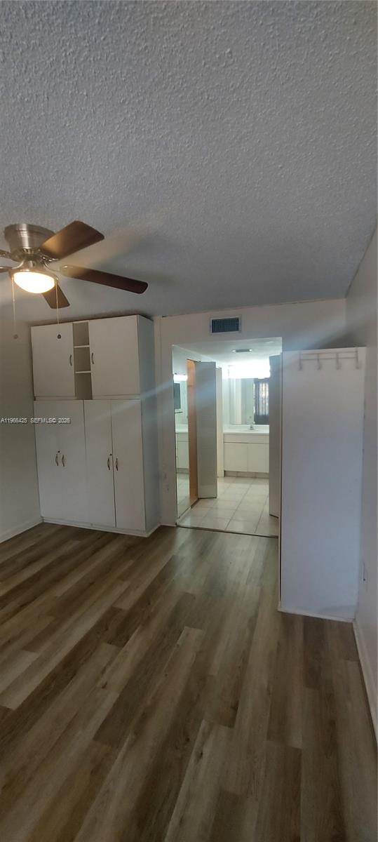 4334 NW 9th Ave #9-2G Deerfield Beach, FL 33064