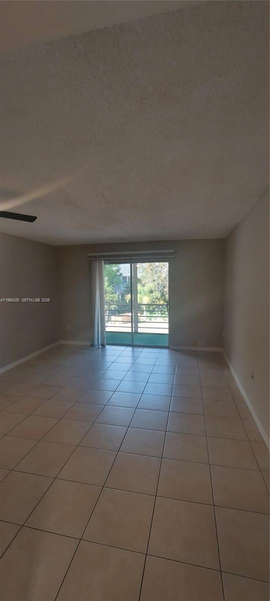 4334 NW 9th Ave #9-2G Deerfield Beach, FL 33064