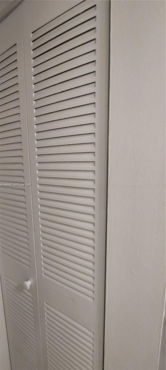 4334 NW 9th Ave #9-2G Deerfield Beach, FL 33064