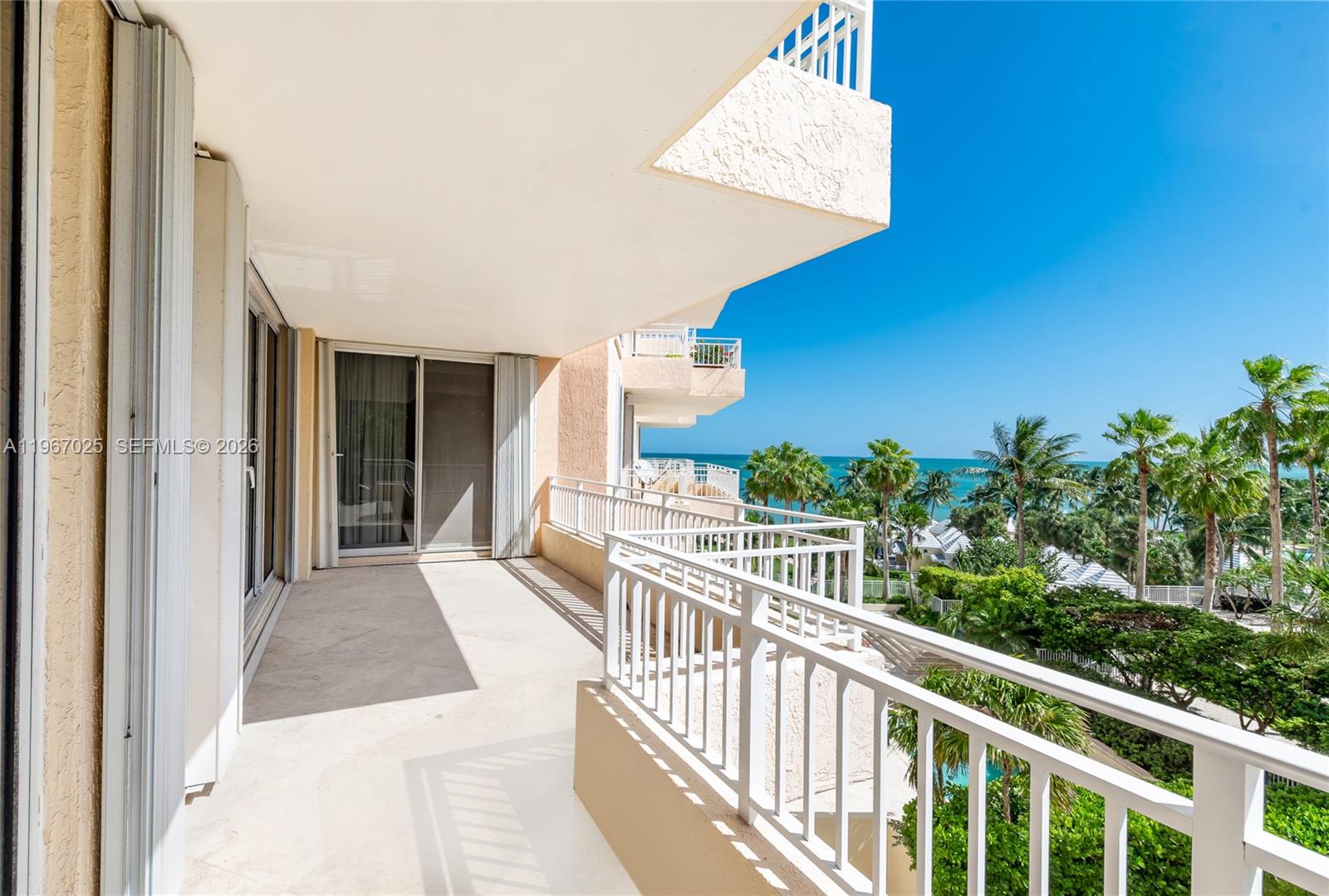 791 Crandon Blvd #507 Key Biscayne, FL 33149
