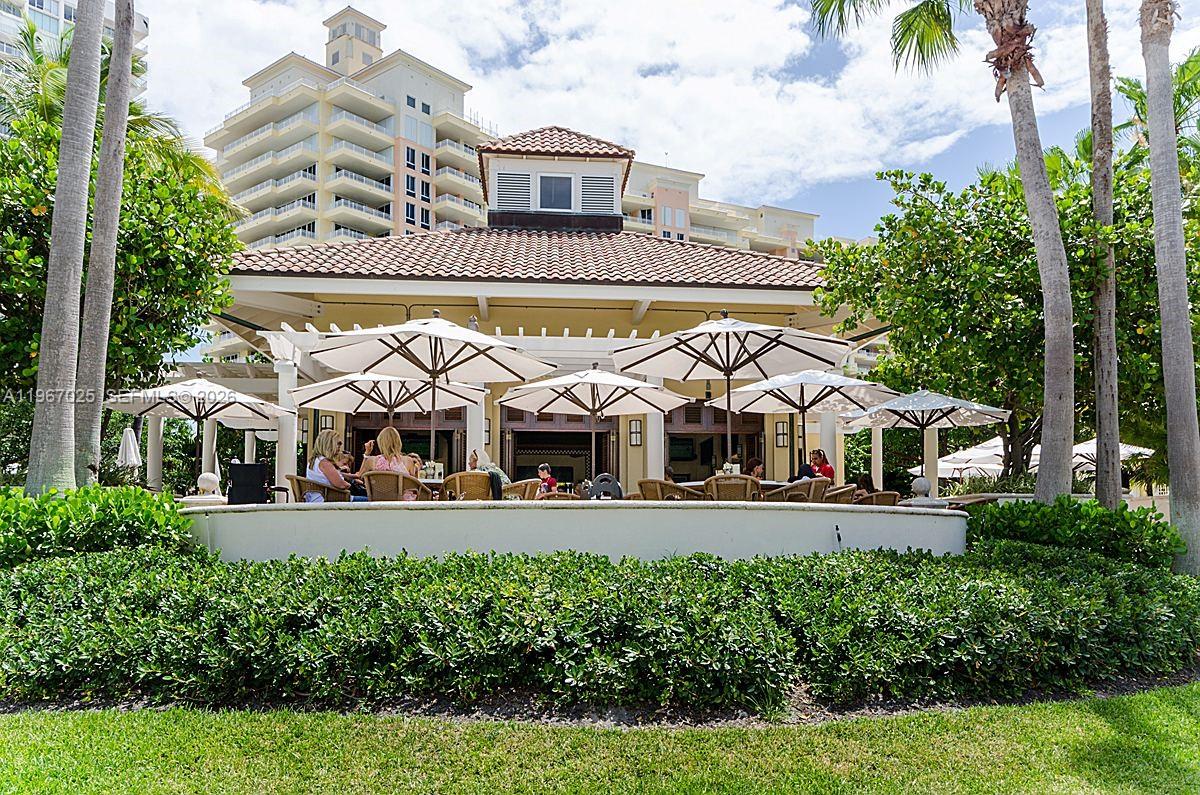 791 Crandon Blvd #507 Key Biscayne, FL 33149