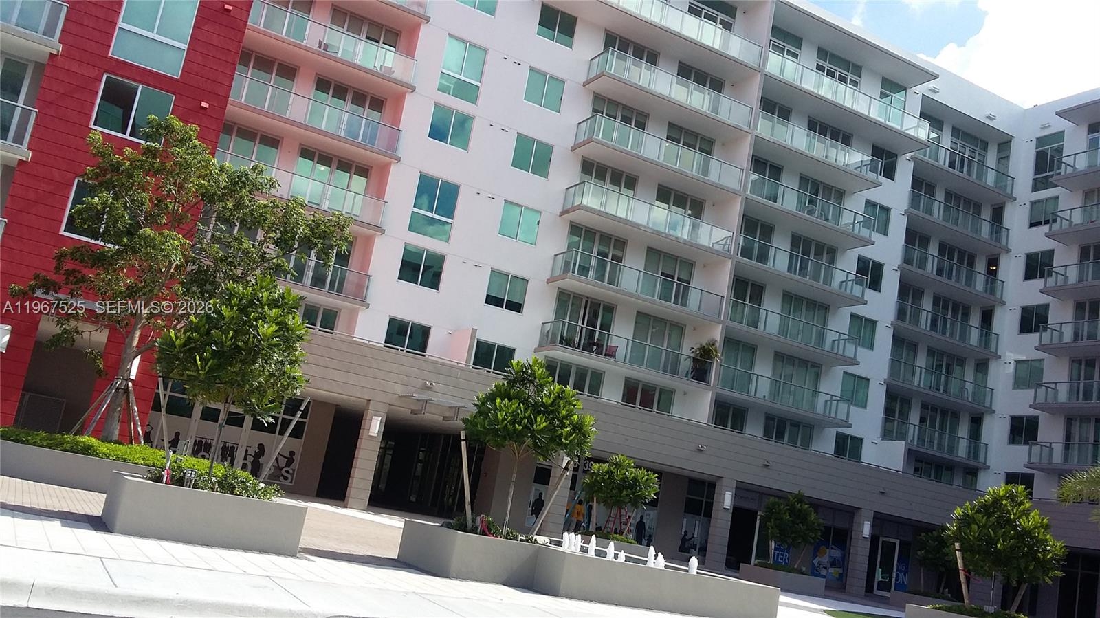 7875 NW 107th Ave #812