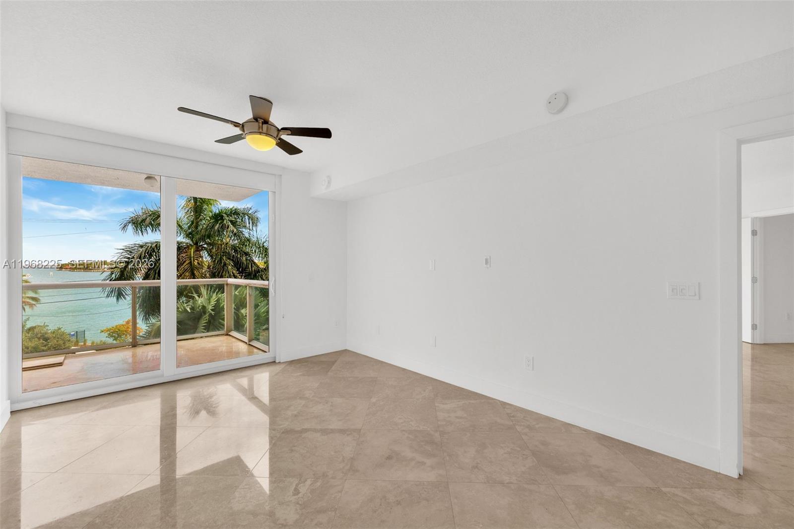 10 Venetian Way #403 Miami Beach, FL 33139