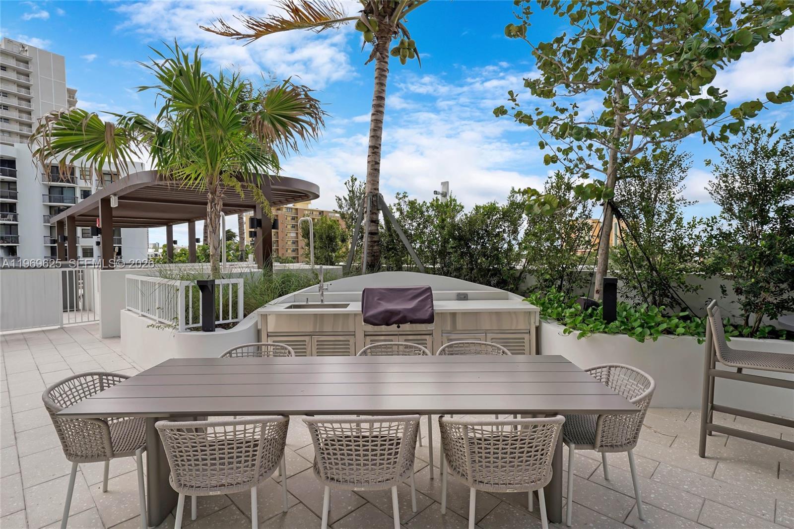 900 N Ocean Blvd #906 Pompano Beach, FL 33062