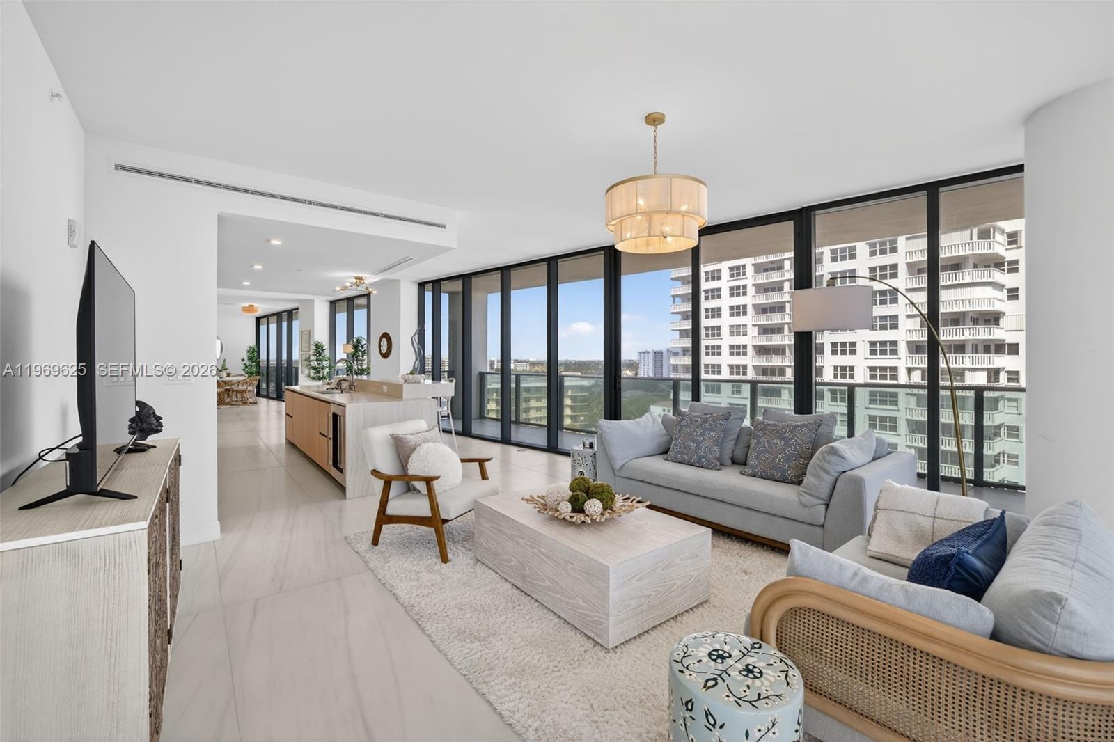 900 N Ocean Blvd #906 Pompano Beach, FL 33062