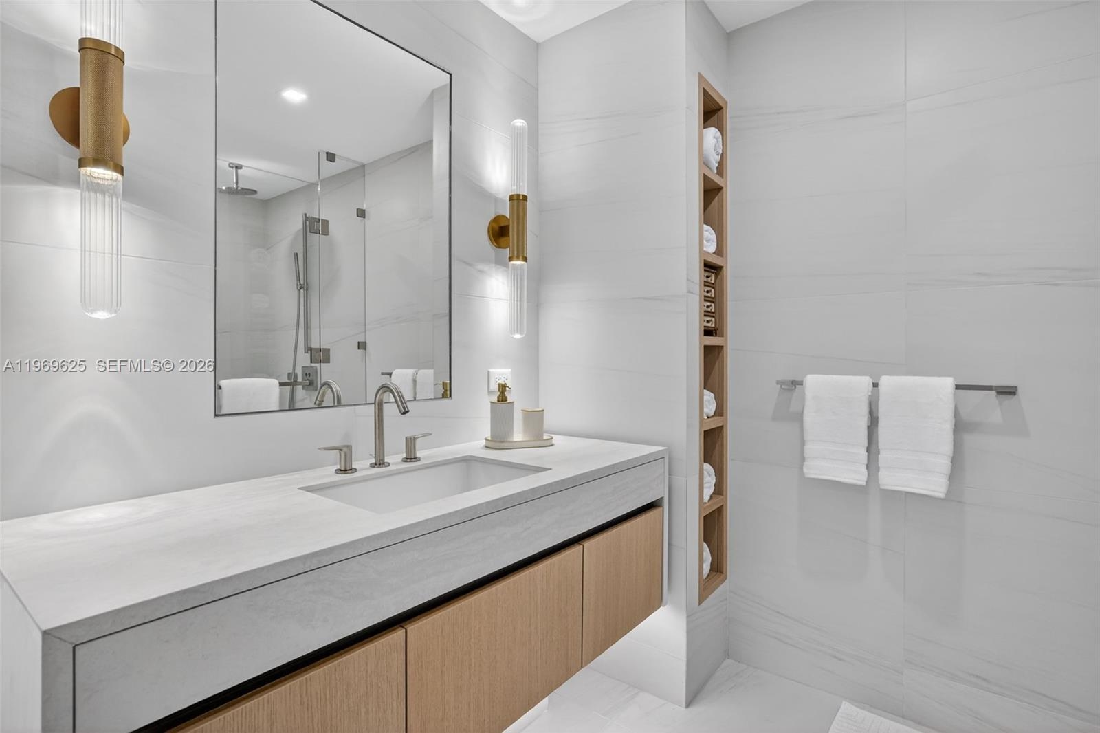 900 N Ocean Blvd #906 Pompano Beach, FL 33062