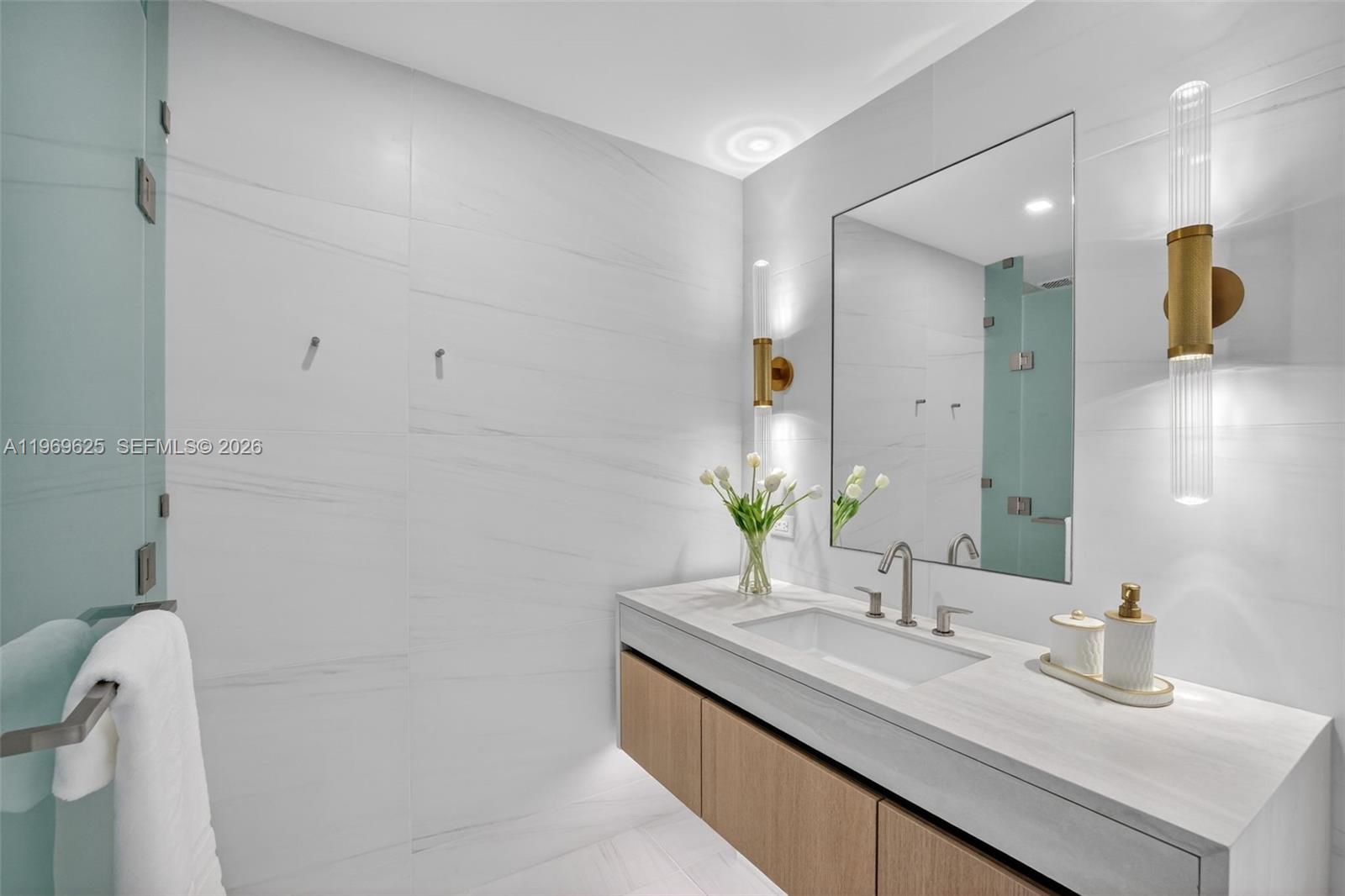 900 N Ocean Blvd #906 Pompano Beach, FL 33062