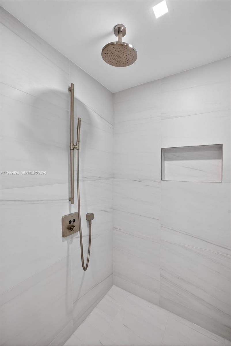 900 N Ocean Blvd #906 Pompano Beach, FL 33062