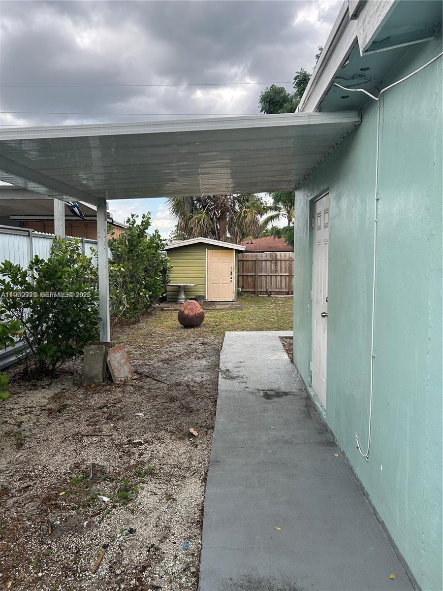 6241 Fletcher St Hollywood, FL 33023