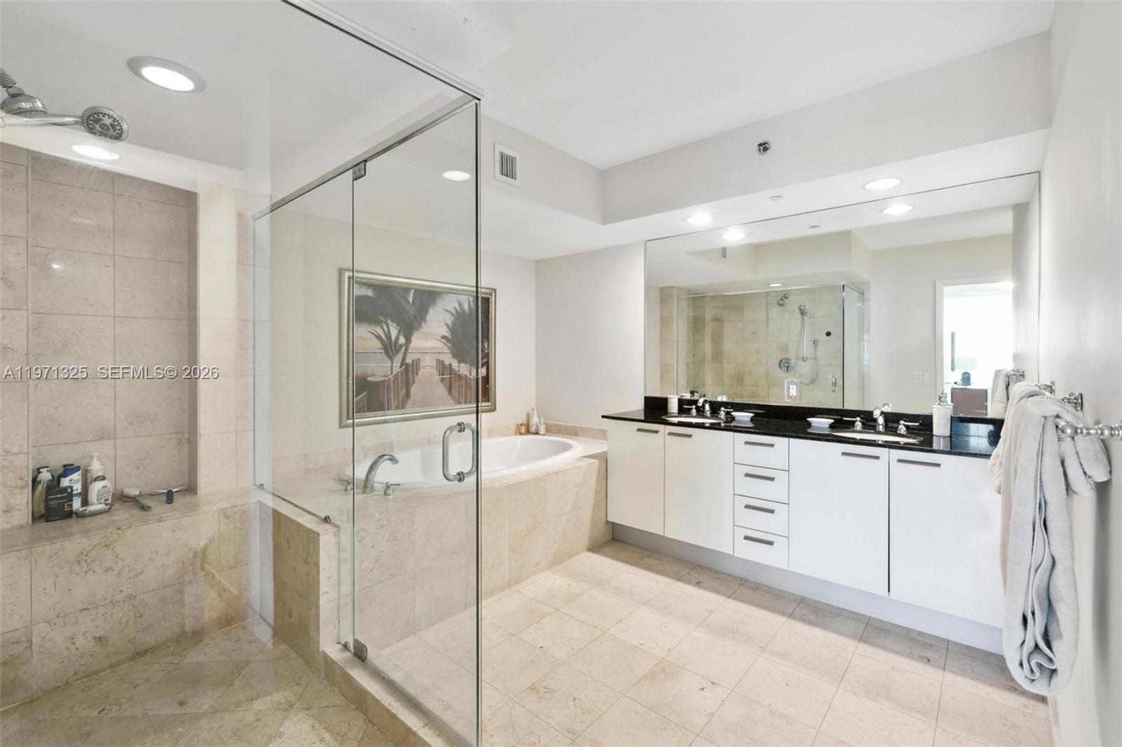 image Beach Club 217