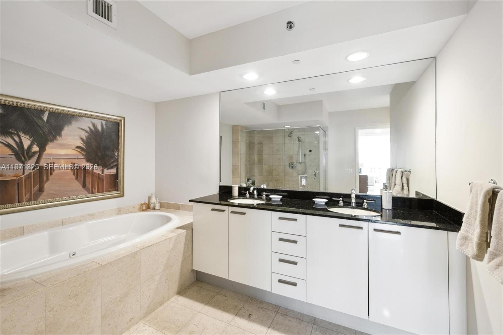 image Beach Club 218