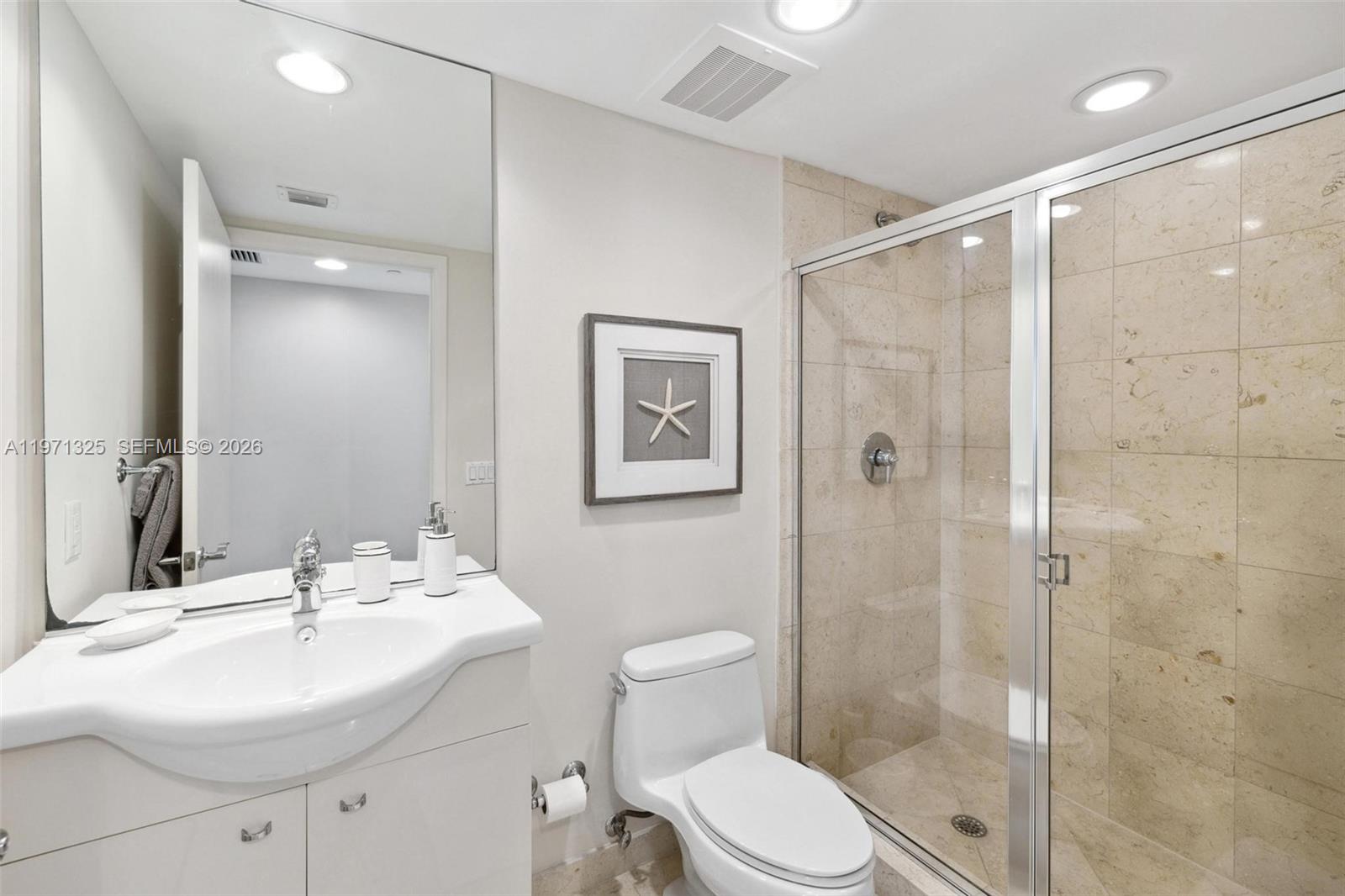 image Beach Club 219