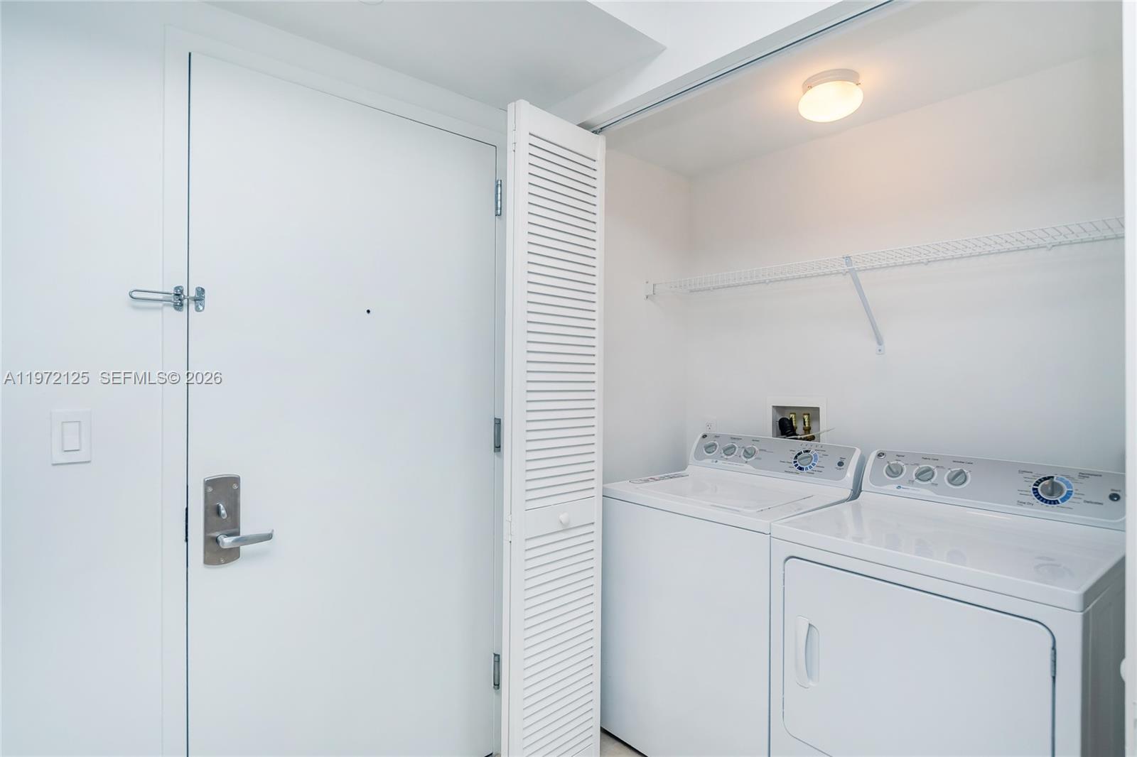 image Beachwalk Condominium16