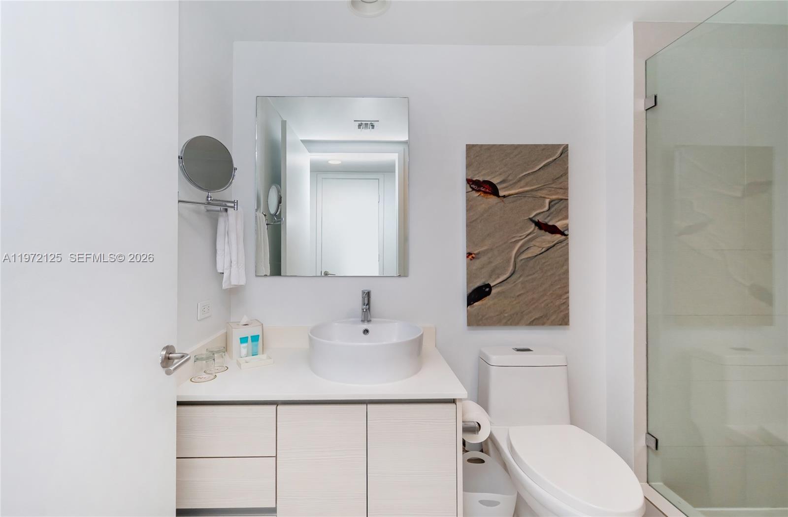 image Beachwalk Condominium19