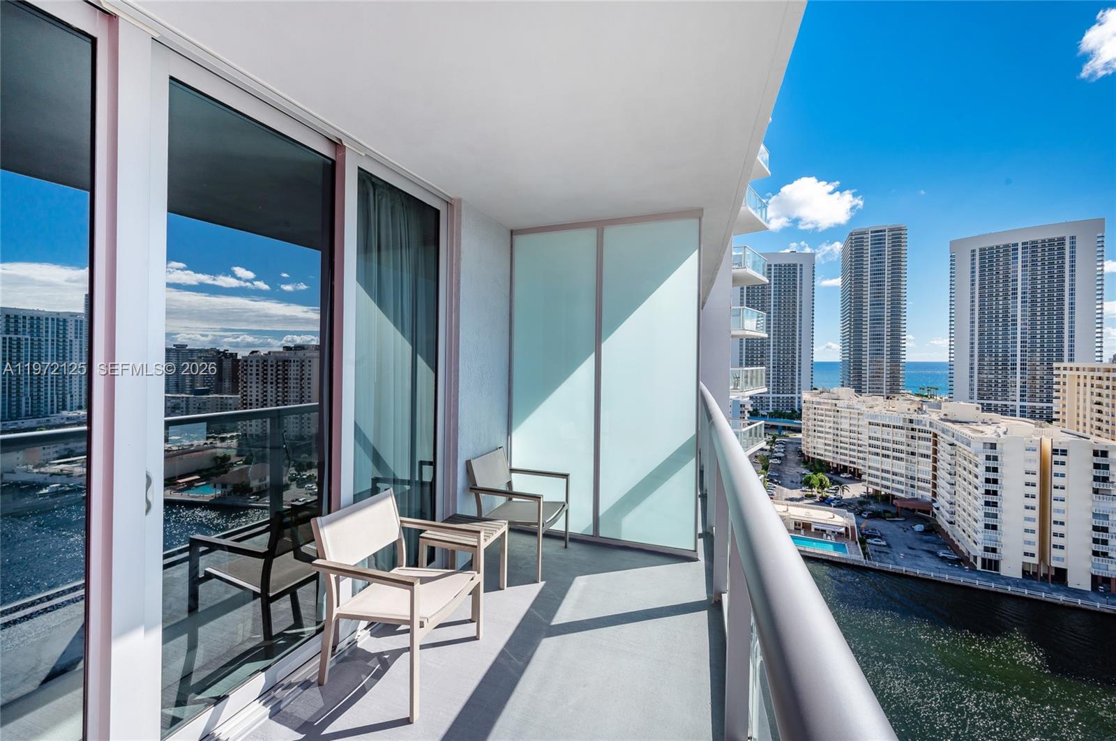 image Beachwalk Condominium23