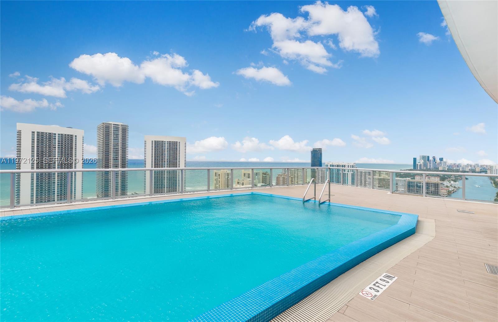 image Beachwalk Condominium38