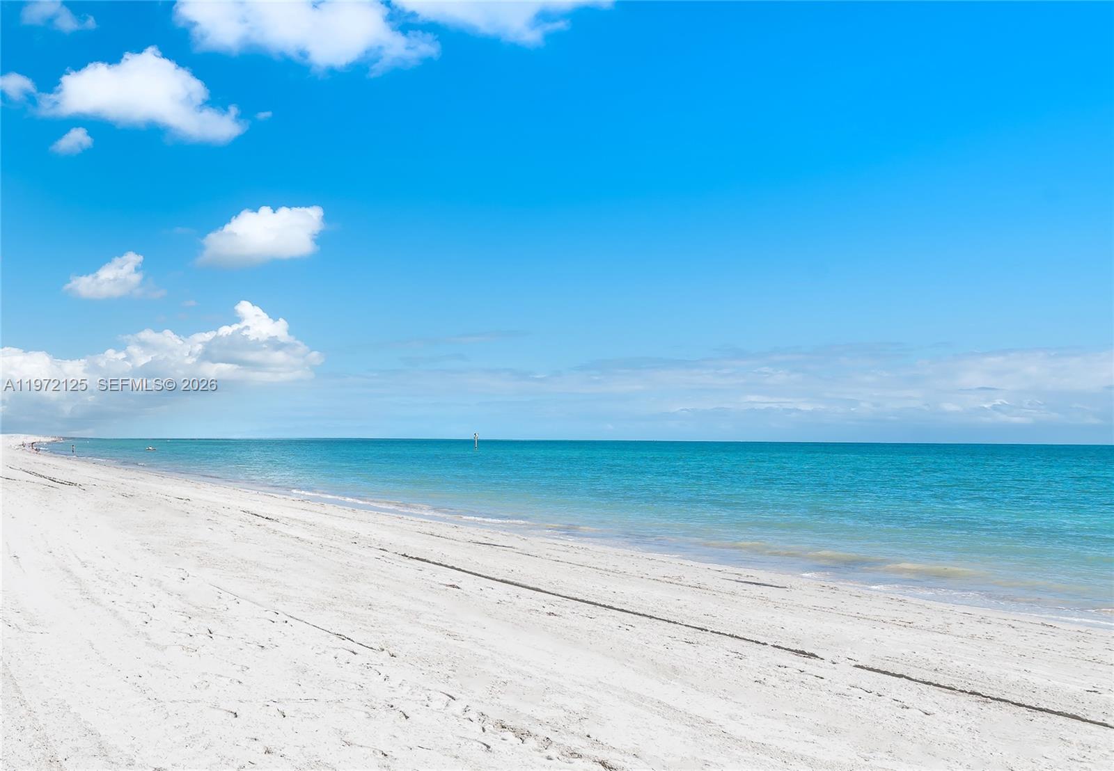 image Beachwalk Condominium40