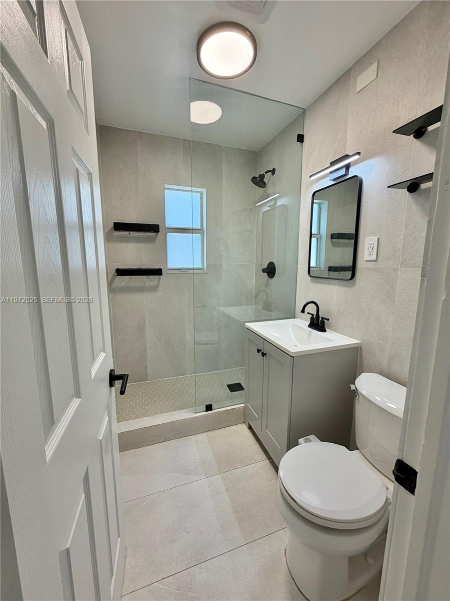 11 Sidonia #3 Coral Gables, FL 33134