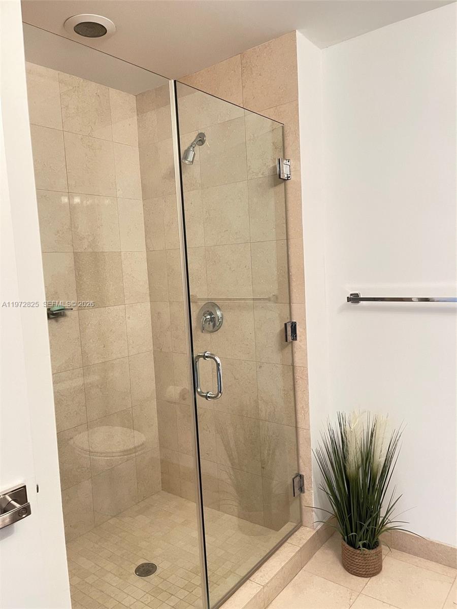 1050 Brickell Ave #410 Miami, FL 33131