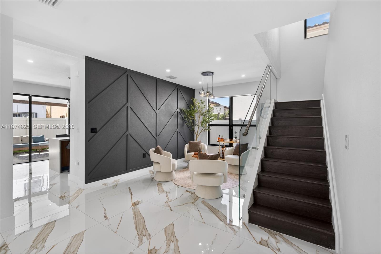 3542 W 93rd Pl Hialeah, FL 33018