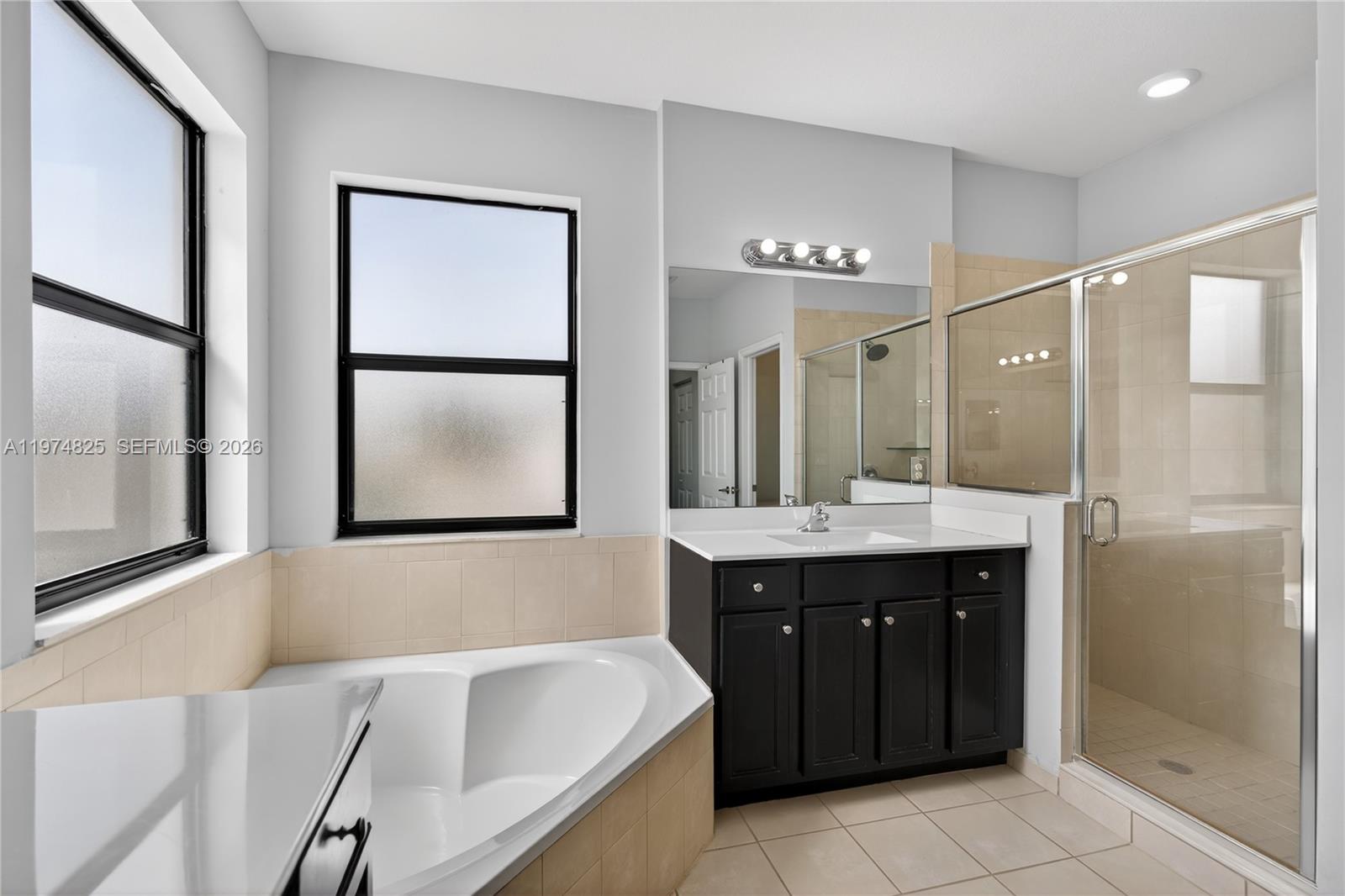 3542 W 93rd Pl Hialeah, FL 33018