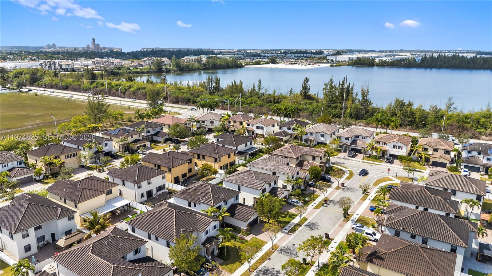 3542 W 93rd Pl Hialeah, FL 33018