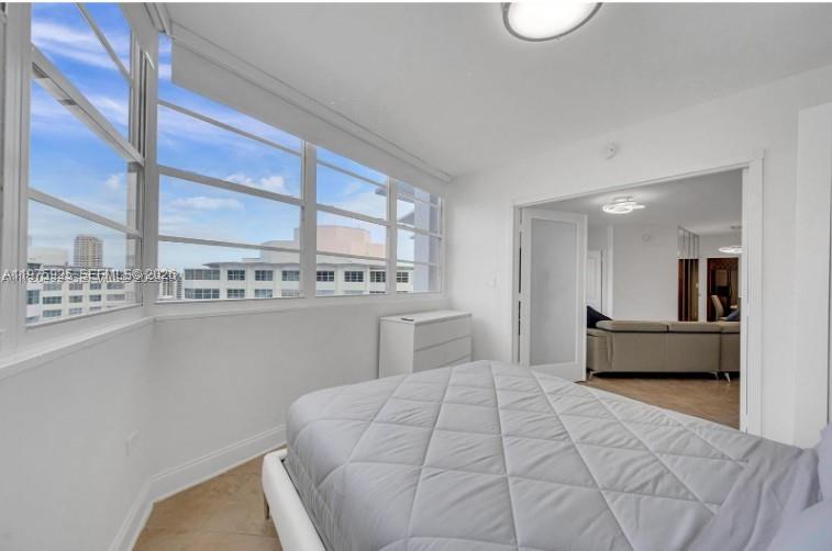 999 Brickell Bay Dr #2007 Miami, FL 33131