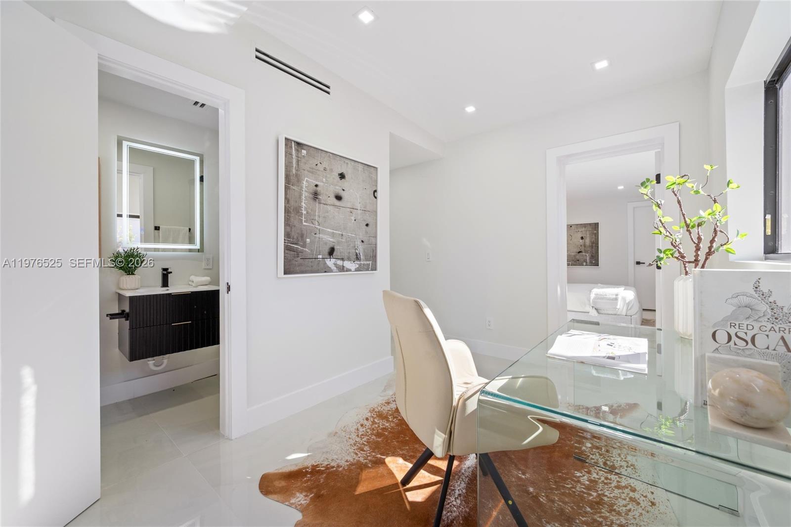 1931 NE 186th Dr North Miami Beach, FL 33179